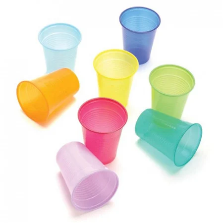 Pahare plastic de unica folosinta